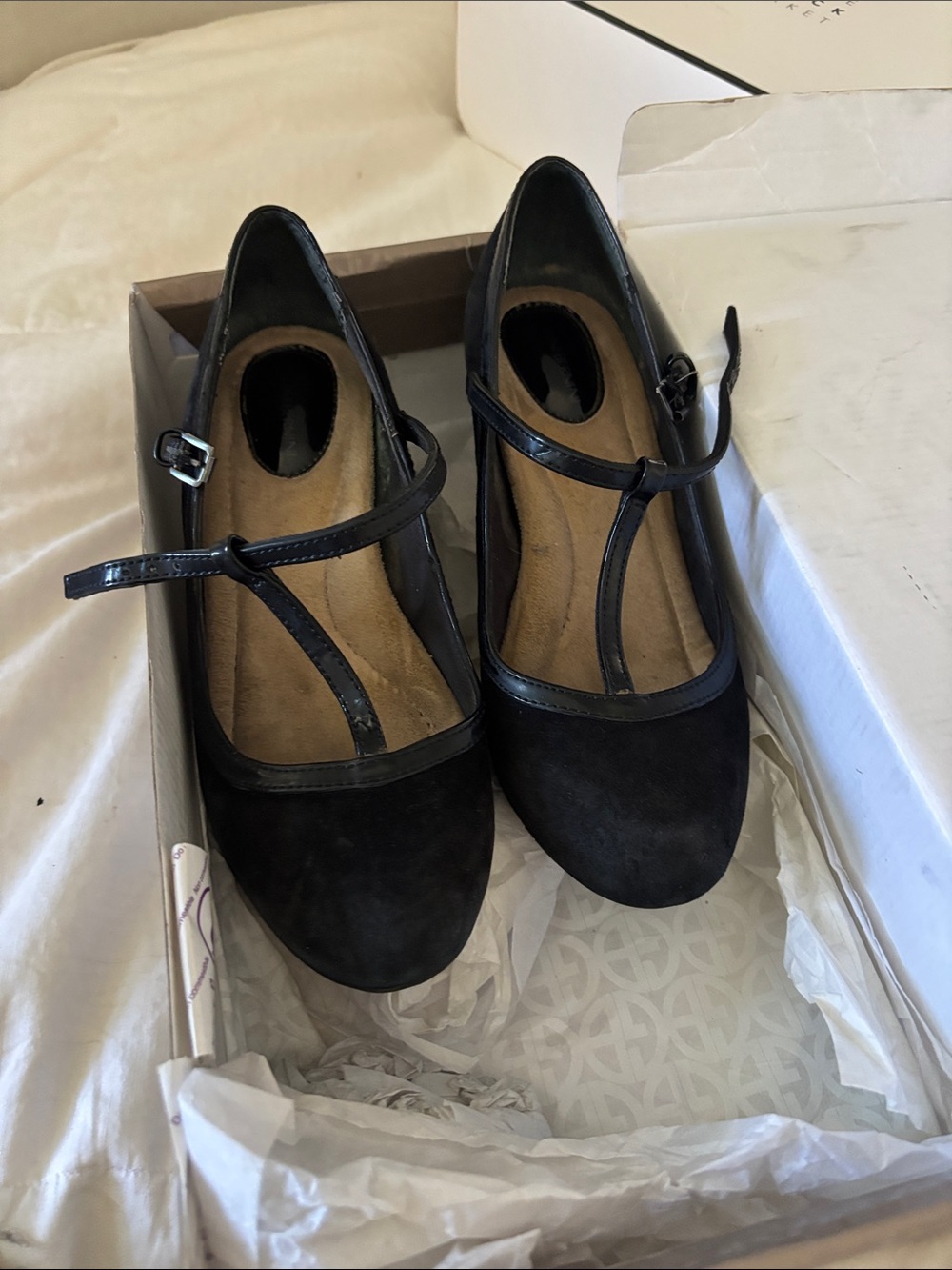 Giani Bernini Black T-Strap Mary Jane Pumps